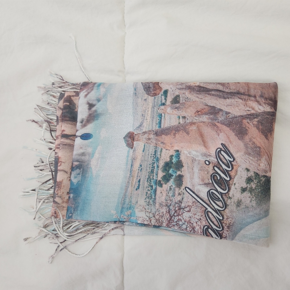 Printed Scarf One Size - Picture 7 of 8